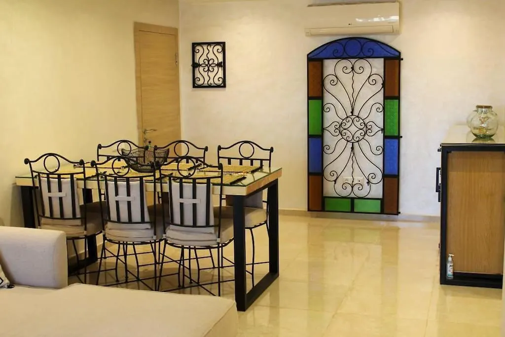 Spacieux Appart Tout Confort Avec Piscine Et Jardin Apartment Marrakesh 0*,  Morocco