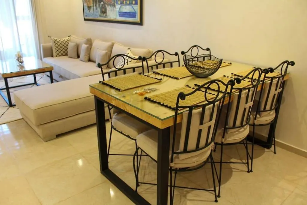 Spacieux Appart Tout Confort Avec Piscine Et Jardin Apartment Marrakesh 0*,  Morocco