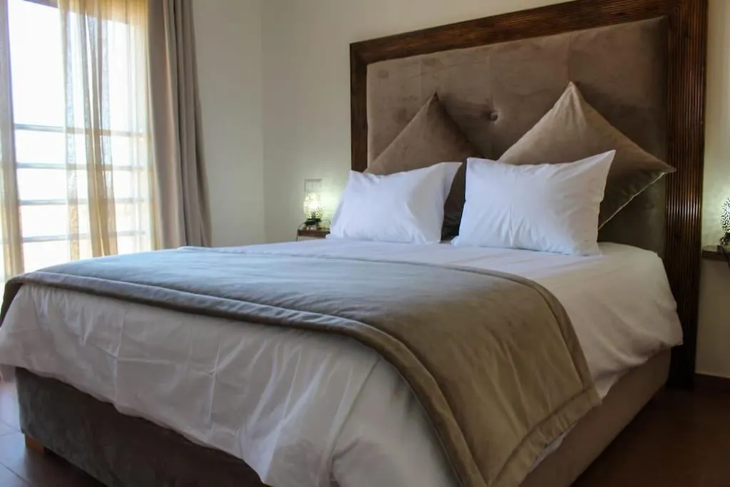 Spacieux Appart Tout Confort Avec Piscine Et Jardin Apartman Marrákes
